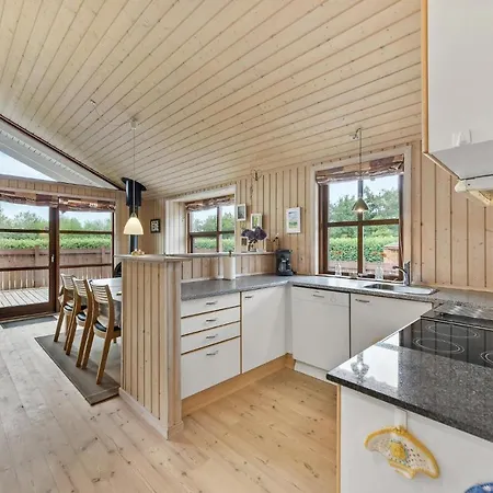 2 Bedroom Amazing In Hemmet